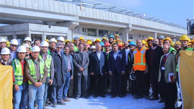 بالصور.. وزير النقل يتابع مشروع القطار المكهرب «السلام - العاصمة الإدارية - العاشر من رمضان»