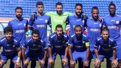 فاركو يتخطى الرجاء بثلاثية ويستمر على قمة مجموعة بحري