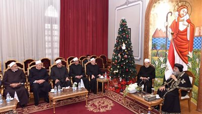 شيخ الأزهر للبابا تواضروس: المسيحية والإسلام يلتقيان في معاني المحبة والسلام