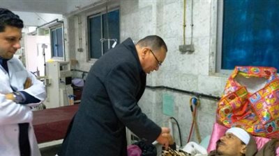 زيارة مفاجئة لمحافظ الشرقية بمستشفى أبو كبير ويطلب تقرير عن احتياجاتها