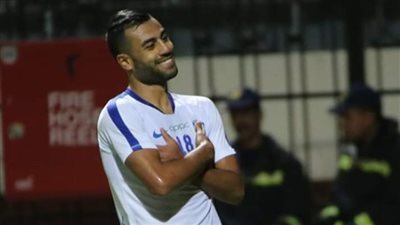 سموحة يحدد طلباته لبيع حسام حسن في يناير 