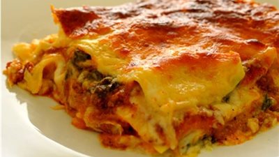 بالفيديو.. طريقة تحضير المكرونة بالبشاميل بالخضار والدجاج