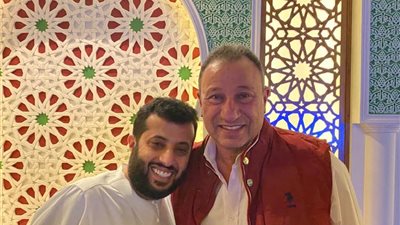 حفاوة بالغة وترحاب في لقاء الخطيب وآل الشيخ بالمملكة 