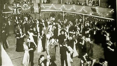 الرقص الكلاسيكى فى رأس السنة في الأربعينات بسينما ركس بالمنصورة