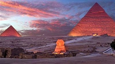 تعرف على تفاصيل برنامج أساطير الكرة قبل مباراة الأهرامات