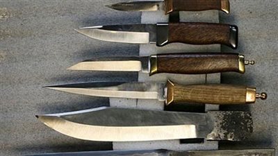 بعد تعليمات «الجنرالات».. حملة أمنية مكبرة على حائزى الأسلحة البيضاء بحلوان