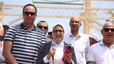 ملتقى اتحاد المستشفيات العربية يمنح وزيرة الصحة 