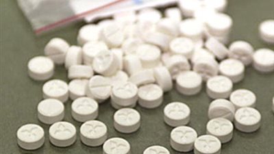 عواطليةالرشاح والحفير وراء إغراق الخصوص بـ«الأقراص الملعونة»