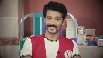 طبيب قلب شهير يكشف تطورات محزنة عن الحالة الصحية لـ«خالد النبوي»