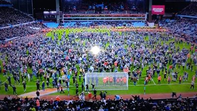 تريزيجيه يسجل فى صعود تاريخي لاستون فيلا الى نهائي كأس إنجلترا 