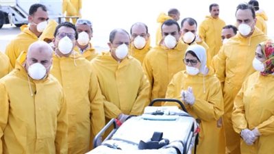 وصول طائرة المصريين القادمة من ووهان