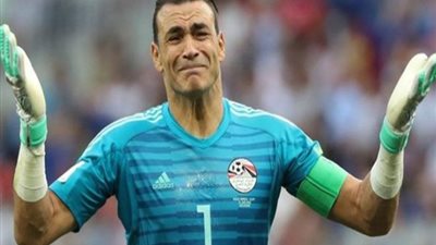 عبدالواحد يكشف حقيقة خلافه مع عصام الحضري