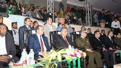 محافظ سوهاج ورئيس الجامعة يفتتحان أسبوع الجامعات الأول 