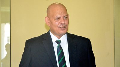 جاسر منير يٌنهي أزمة لاعب منتخب الشباب ويعيده لتدريبات الاتحاد