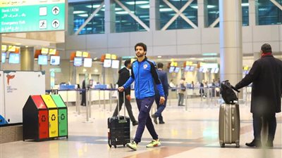 صور..بعثة الزمالك تتوجه إلى قطر لمواجهة الترجي وتلتقي بميدو فى مطار القاهرة