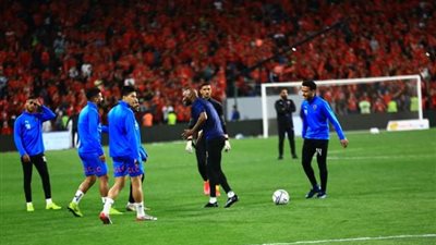 الجماهير تهاجم شيكابالا وكهربا فى كأس السوبر المصري بالإمارات