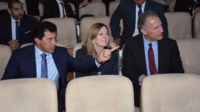 وزير الرياضة يرحب باختيار 