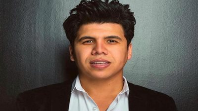 نقابة المهن الموسيقية توقف عمر كمال عن الغناء رسميا 