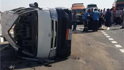 ننشر صور تصادم سيارتين أمام قرية المرازيق بالبدرشين