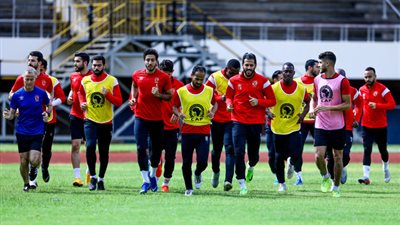الاهلى يؤدي مرانه الأول بجنوب إفريقيا في فندق الإقامة 