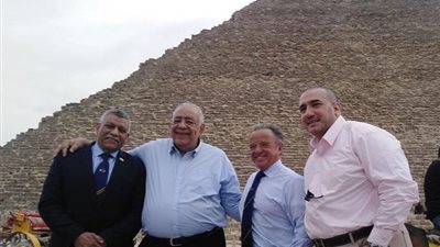 رفائيل سانتونجا رئيس الاتحاد الدولي لكمال الأجسام :مصر أم الدنيا والاهرامات معجزة