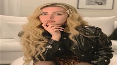 بالفيديو.. هنا الزاهد مذيعة لأول مرة في 