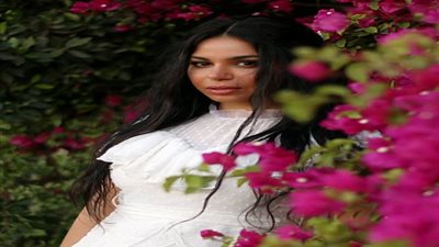 نسرين أمين تتوقع نهاية أزمة فيروس كورونا 