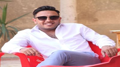 على طريقة علاء الشربيني.. أوس أوس يتحدى 