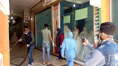 بالصور.. تعقيم وتطهير المؤسسات الحكومية بطما ضد فيروس كورونا