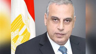 محافظ سوهاج يوجه بتشديد الرقابة على الأسواق وضبط الأسعار