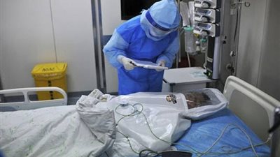 بعد قرار وزيرة الصحة.. ماذا يعني إدراج كورونا ضمن الأمراض المُعدية؟ 