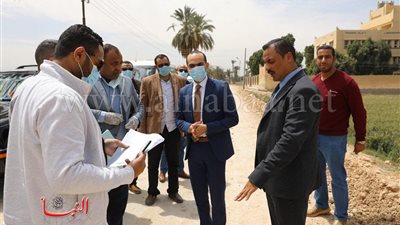 نائب محافظ سوهاج يتفقد مشروعات المبادرة الرئاسية 