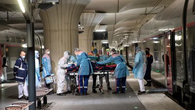 تحويل قطار فرنسي فائق السرعة لوحدة عناية مركزة لمرضى كورونا