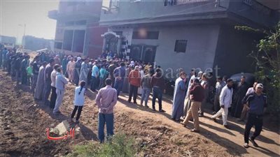 استاذ فيروسات يكشف عن مفاجأة مدوية تتعلق بطبيبة 