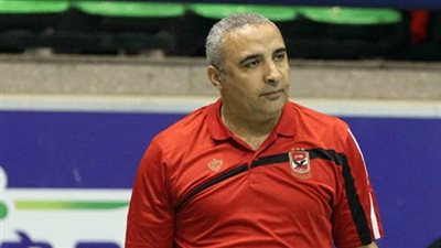 طارق خيري: لا نحصل على مرتبتنا في السعودية.. نستغيث للعودة إلى البلاد