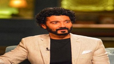 بعد تعرضه للهجوم بسبب بوستر 