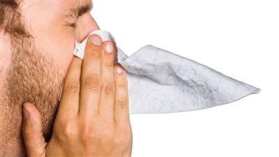 ما الفارق بين حمى القش وفيروس كورونا؟!