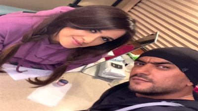 أحمد العوضي يدعم ياسمين عبد العزيز بعد بكائها.. ماذا حدث