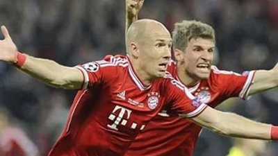 نجم هولندا الأسطوري يفجر مفاجأة مذهلة