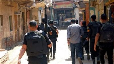 15 فرش حشيش و25 ألف جنيه.. تفاصيل القبض على عاطل من عزبة رستم احترف تجارة الكيف