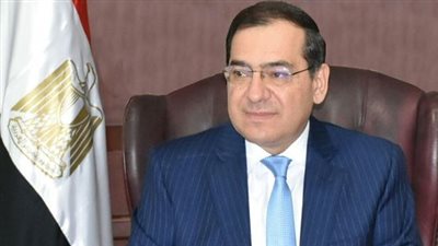 تفاصيل حركة تنقلات وترقيات قيادات قطاع البترول