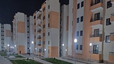 كشف بعمارات الإسكان الاجتماعي الجاري التسليم بها بمنطقة 800 فدان بأكتوبر الجديدة