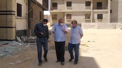 مساعد نائب رئيس «المجتمعات العمرانية» يتفقد مشروعات الإسكان بمدينة بدر ويعلن أخبارًا سارة 