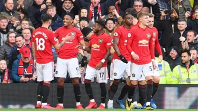 في زمن كورونا.. مانشستر يونايتد يخسر 35 مليون دولار قبل و11 بعد