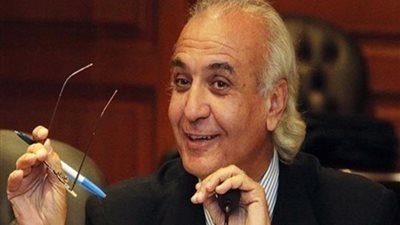 أسامة خليل يكشف الفارق بين الغاء الدوري الهولندي والمكسيكي ومصير الدوري المصري