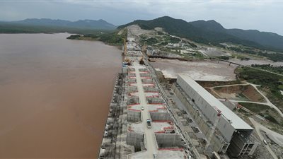 إثيوبيا تكشف عن مصادر تمويل سد النهضة وتتحدث عن مشاكل بسبب كورونا