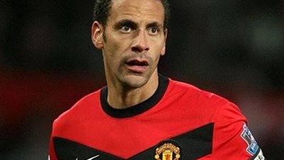 فيرديناند يهاجم فينجر بسبب الاعتماد على جيرو