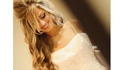 نصائح تجعلك تتألقي بشعر صحي يوم زفافك