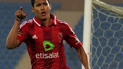 تدريبات خاصة لمهاجمي الأهلي علي الكرات العرضية