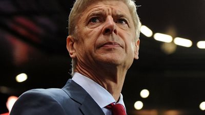 فينجر: من العار بقاء كوستا في الملعب دون طرده